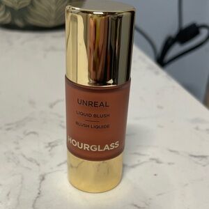 Hourglass Unreal Liquid Blush in Moment